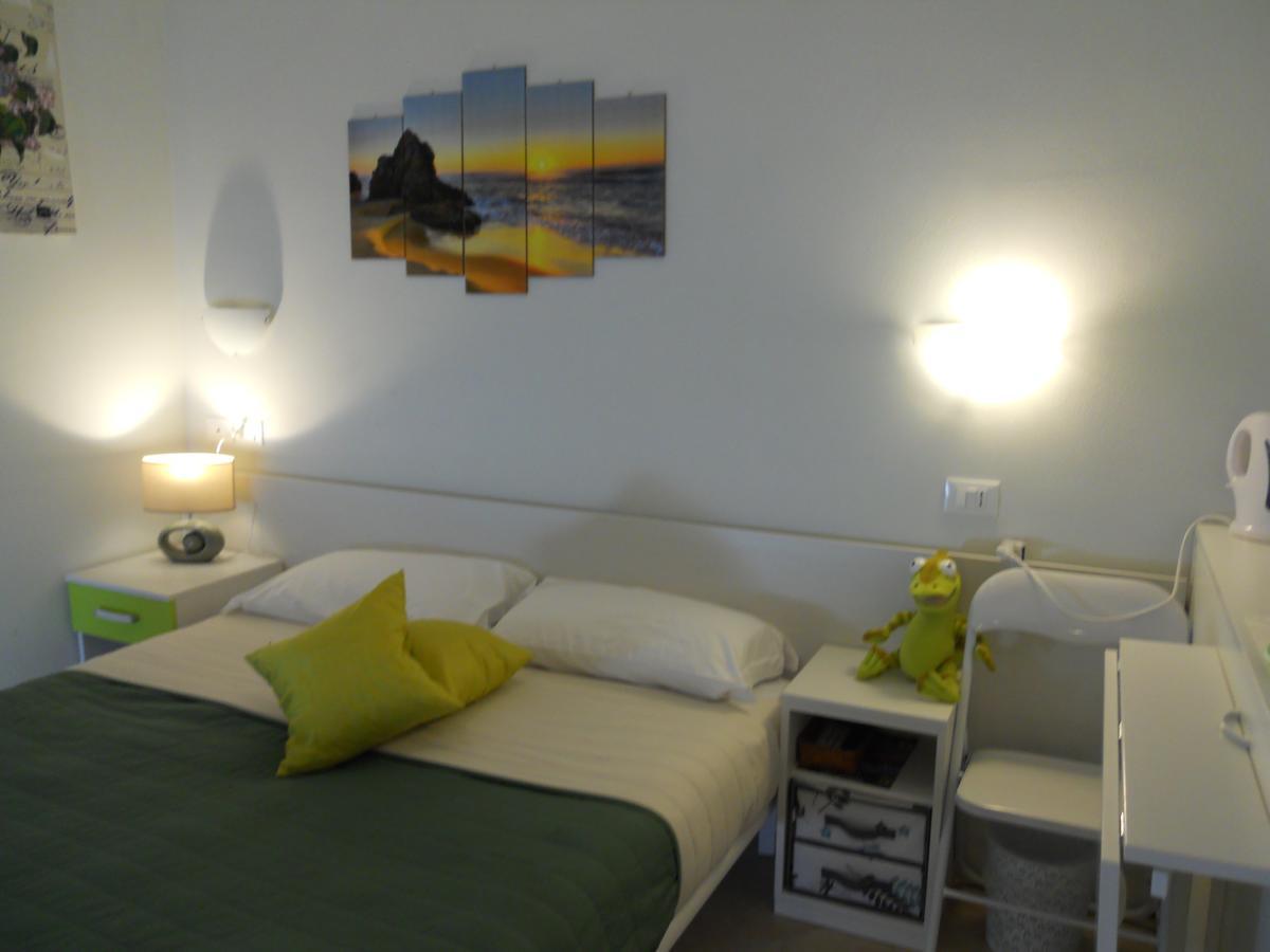 B&B Villa Flora Peschiera del Garda Exterior photo